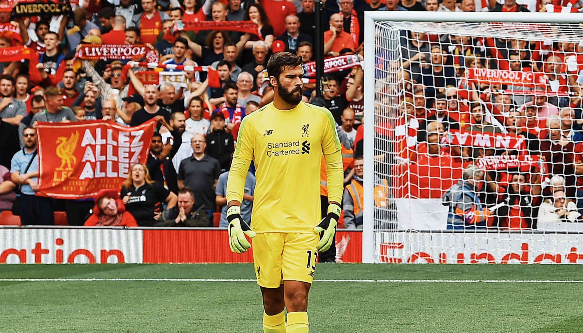 Alisson tem lesão confirmada e desfalca o Liverpol até novembro. Foto: Divulgação / Liverpool